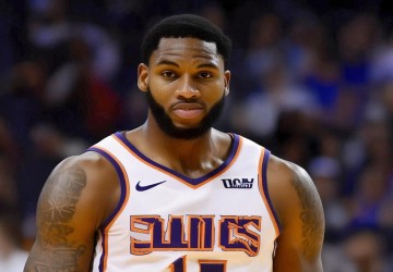 比尔告别奇才加盟太阳：NBA交易风云、妻子言论影响及快船潜在优势